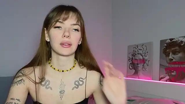 Snapshot of Vetalife chatting on March 17, 10:06 am Vetalife online show from March 17, 10:06 am