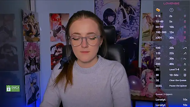 luna berryy online show from January 18, 2:47 am