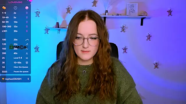 luna berryy online show from January 16, 8:35 pm