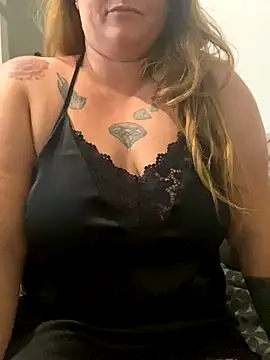 Snapshot of XtentationMG chatting on September 28, 7:14 am XtentationMG online show from September 28, 7:14 am