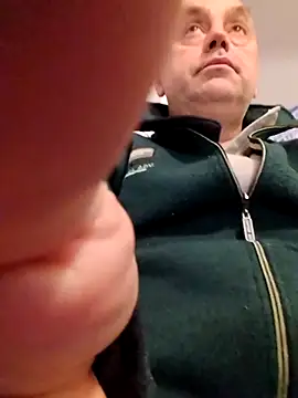 Snapshot of pantomax chatting on November 20, 9:36 pm pantomax online show from November 20, 9:36 pm