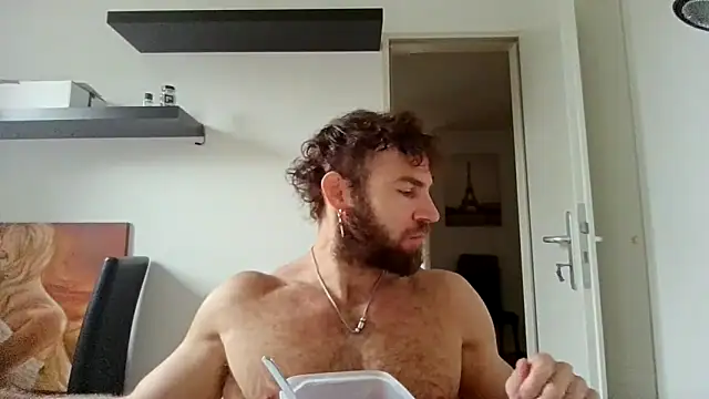 alpha-hunk online show from October 20, 10:38 am