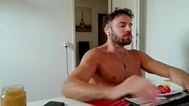 alpha-hunk online show from June 8, 2:39 pm