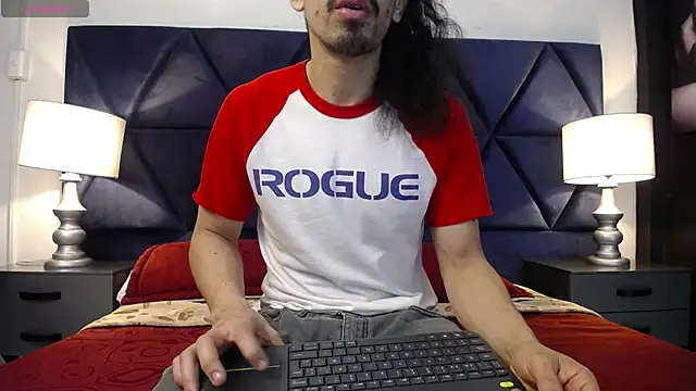 Snapshot of Sr_Magnus_ chatting on February 28, 5:37 am Sr Magnus online show from February 28, 5:37 am