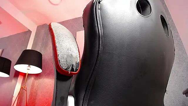 Snapshot of Sr_Magnus_ chatting on March 10, 6:59 am Sr Magnus online show from March 10, 6:59 am