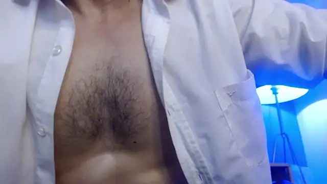 Snapshot of Sr_Magnus_ chatting on March 21, 7:11 am Sr Magnus online show from March 21, 7:11 am