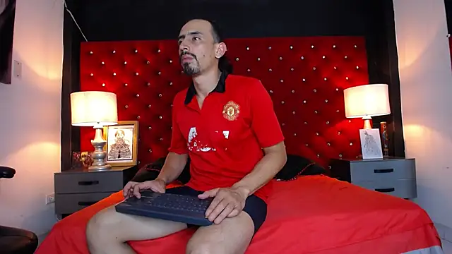 Sr Magnus  online show from January 18, 8:51 am