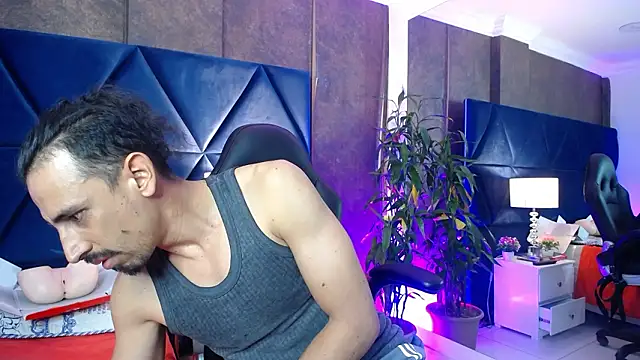 Sr Magnus  online show from February 10, 2:59 am