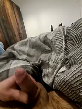 Snapshot of NiceBone000 chatting on January 27, 5:15 pm NiceBone000 online show from January 27, 5:15 pm