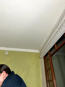 aurora divine online show from November 15, 11:54 pm