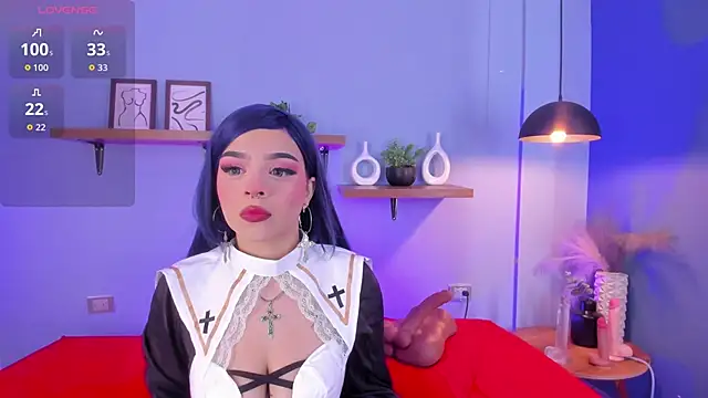 Snapshot of maddy_walker chatting on November 24, 12:05 pm maddy walker online show from November 24, 12:05 pm