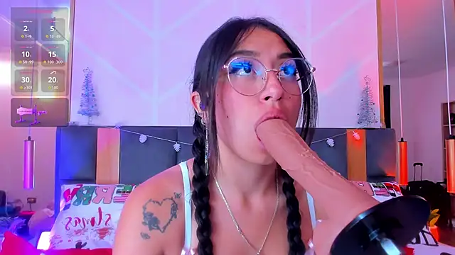 MadyJackson online show from December 1, 11:37 am