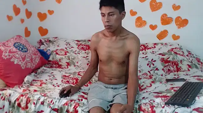 dani07- online show from February 14, 6:08 pm