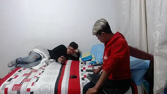 dani07- online show from September 10, 12:10 am