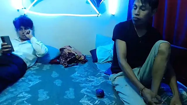 dani07- online show from October 17, 3:20 am