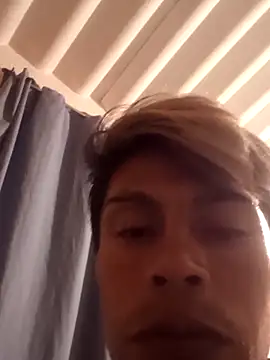 dani07- online show from November 11, 12:10 am