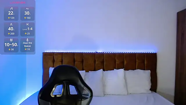 alexiaaross online show from October 23, 6:02 am