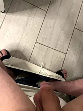 bigbeast19393 online show from November 22, 4:33 am