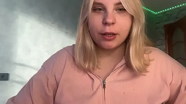 Thalia  Star online show from November 7, 11:10 am