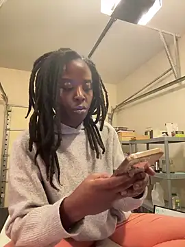 choclatepeaach online show from November 10, 10:42 pm