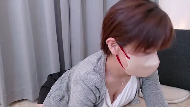 Snapshot of Risa_06 chatting on December 14, 12:43 pm Risa 06 online show from December 14, 12:43 pm