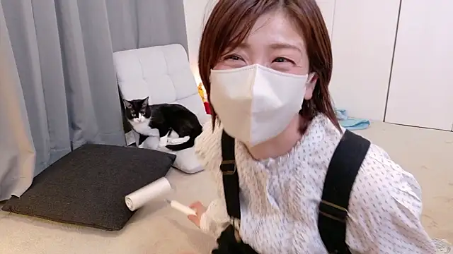 Risa 06 online show from May 1, 1:26 pm
