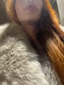 Snapshot of babydolll chatting on December 9, 5:08 pm babydolll online show from December 9, 5:08 pm