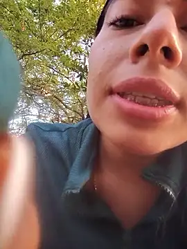 Snapshot of Caro_kitty- chatting on October 28, 11:36 am Caro kitty- online show from October 28, 11:36 am