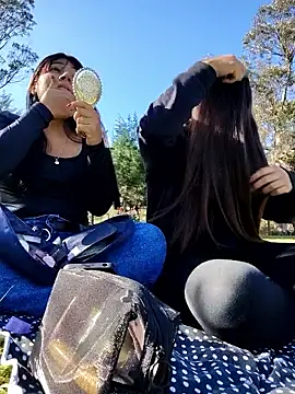 Snapshot of Caro_kitty- chatting on November 7, 1:00 pm Caro kitty- online show from November 7, 1:00 pm