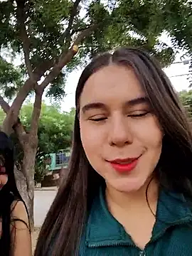 Snapshot of Caro_kitty- chatting on November 20, 1:11 pm Caro kitty- online show from November 20, 1:11 pm