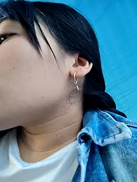 Snapshot of Caro_kitty- chatting on November 21, 1:21 pm Caro kitty- online show from November 21, 1:21 pm