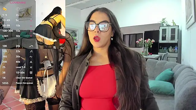 Snapshot of Caro_kitty- chatting on November 26, 12:28 pm Caro kitty- online show from November 26, 12:28 pm