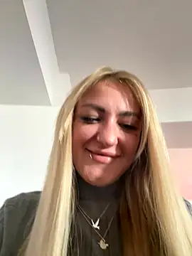 MazeSin online show from October 18, 9:21 am