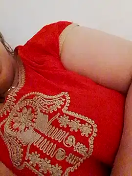 Snapshot of houda_sex_hot chatting on January 15, 1:52 pm houda sex hot online show from January 15, 1:52 pm