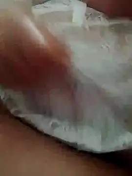 Snapshot of houda_sex_hot chatting on February 27, 6:29 am houda sex hot online show from February 27, 6:29 am