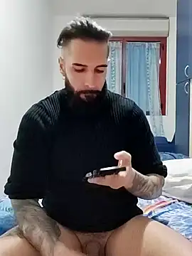 Snapshot of Gioeltoro89 chatting on December 1, 4:29 pm Gioeltoro89 online show from December 1, 4:29 pm