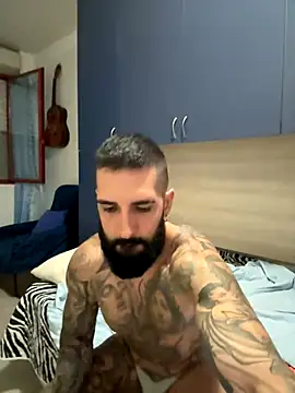 Snapshot of Gioeltoro89 chatting on September 22, 5:26 pm Gioeltoro89 online show from September 22, 5:26 pm