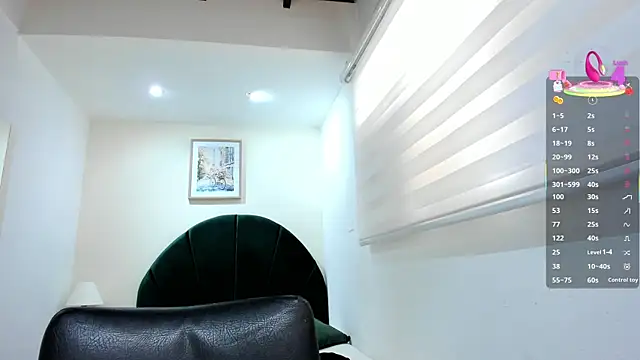 ebbafernandez  online show from April 23, 12:04 pm