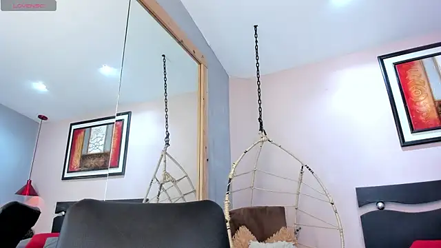 ebbafernandez  online show from July 5, 12:23 pm