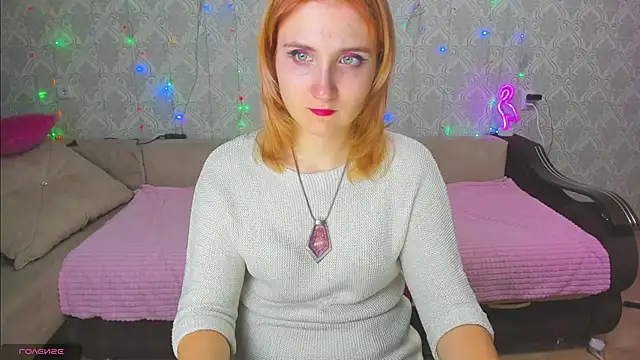 Miss Elsa  online show from March 19, 12:45 pm