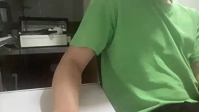 alarasissy online show from October 30, 5:57 pm