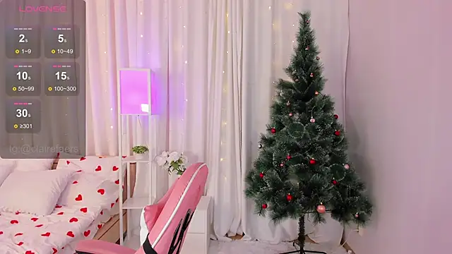 Snapshot of ClaireFaers_ chatting on December 17, 12:11 pm ClaireFaers  online show from December 17, 12:11 pm