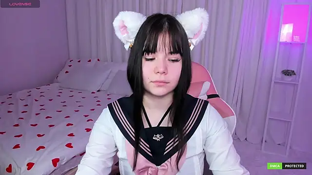 Snapshot of ClaireFaers_ chatting on February 13, 12:54 pm ClaireFaers  online show from February 13, 12:54 pm