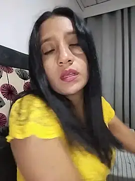 cami victoria online show from June 9, 7:03 pm