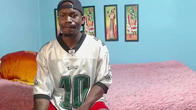 Snapshot of Miltton_Jakee chatting on November 26, 5:03 pm Miltton Jakee online show from November 26, 5:03 pm