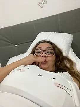 AntonellaAlondra4 online show from March 2, 12:11 pm