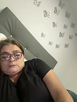 AntonellaAlondra4 online show from February 8, 3:21 am