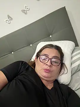 AntonellaAlondra4 online show from February 18, 3:13 am