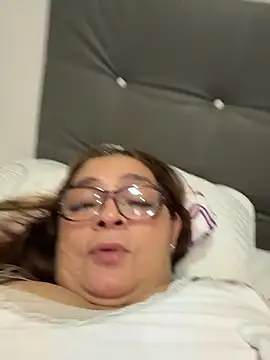 AntonellaAlondra4 online show from March 7, 3:36 am