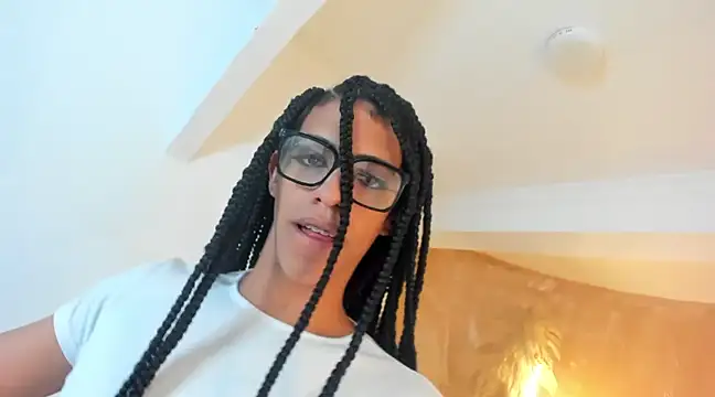 APRILL FOXX online show from March 11, 4:21 am